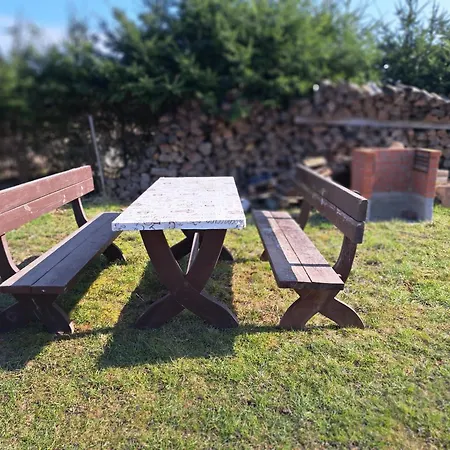 Dom Drewniany Z Ogrodem Holiday home Szczecinek