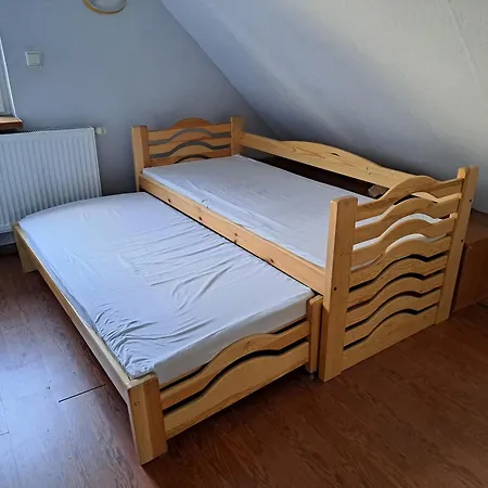 Dom Drewniany Z Ogrodem Holiday home *